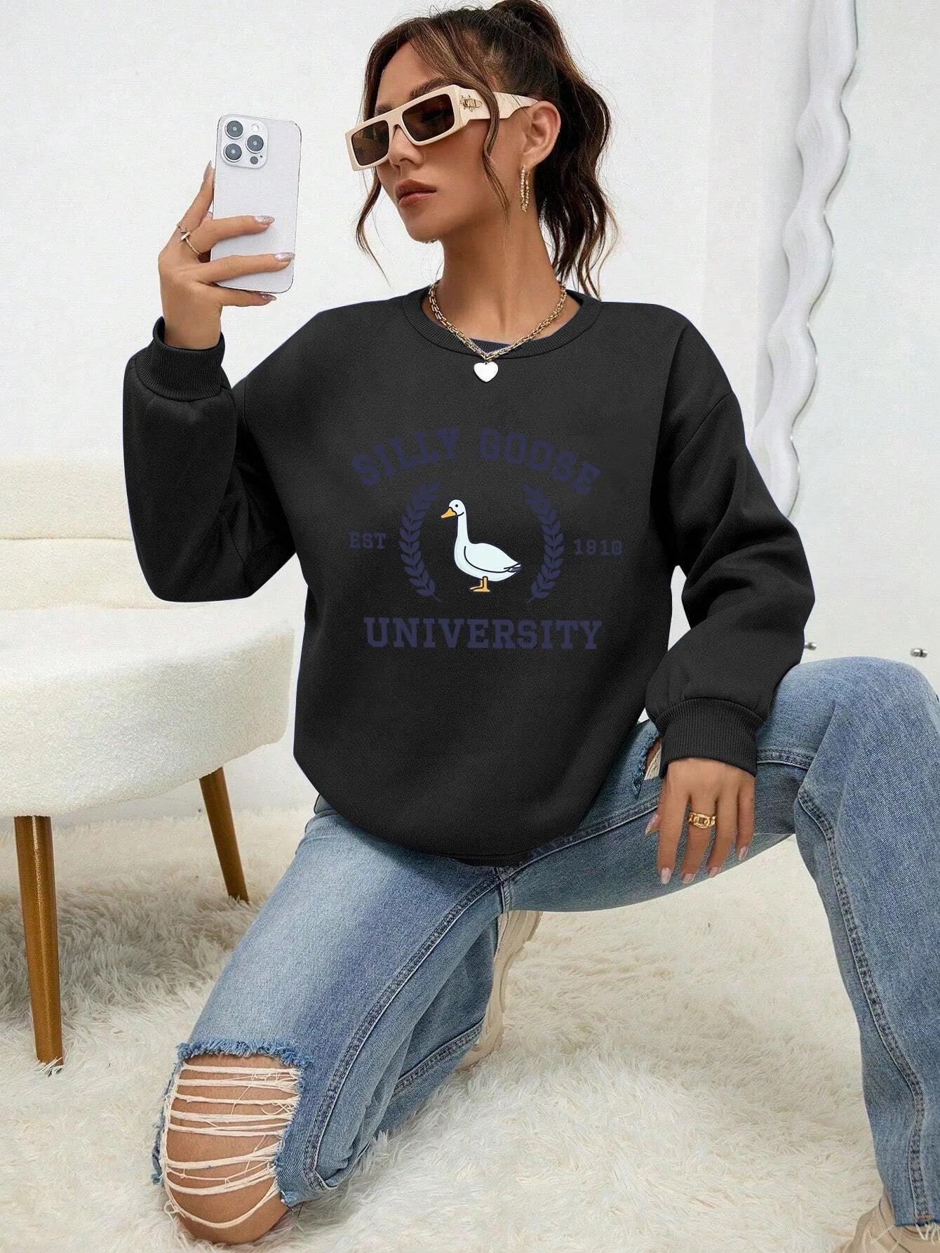 Silly Goose University Est 1918 Printde Woman Sweatshirt Casual Soft Clothing Loose Trendy Pullovers Autumn Crewneck Tops - MauBai